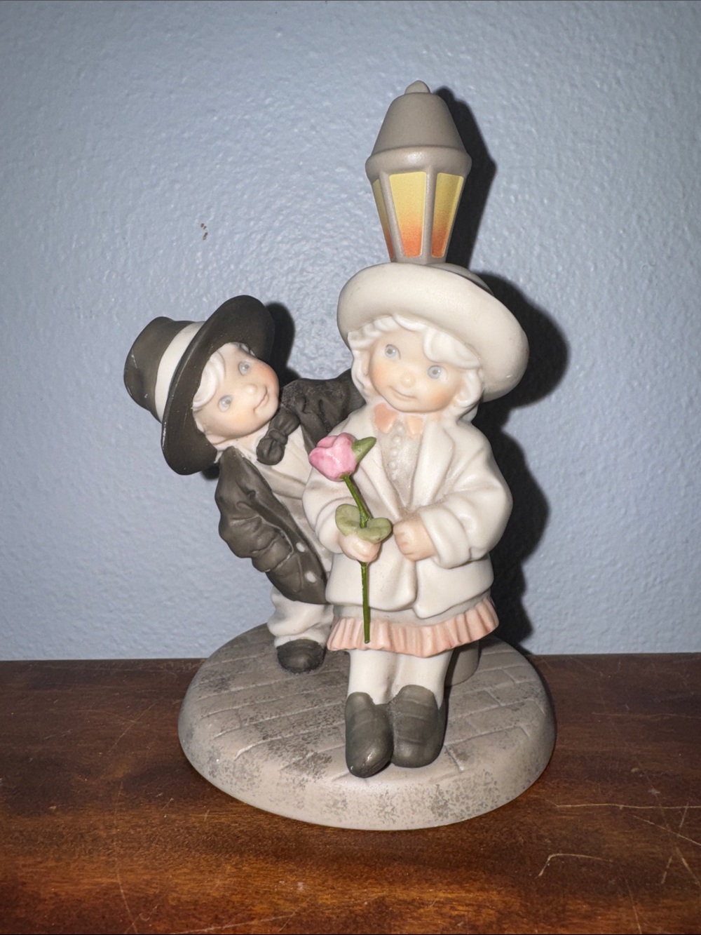 Vintage 1996 Enesco #201782 “Peekaboo, I Love You” Figurine by Kim Anderson